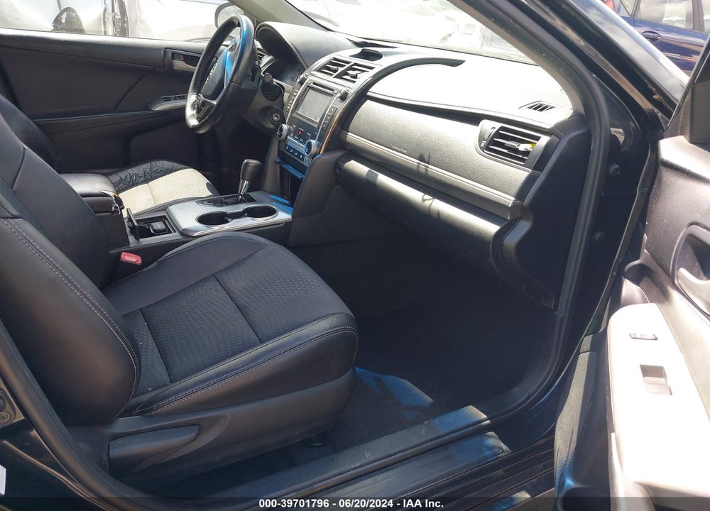 2014 TOYOTA CAMRY SE VIN: 4T1BF1FK2EU312029