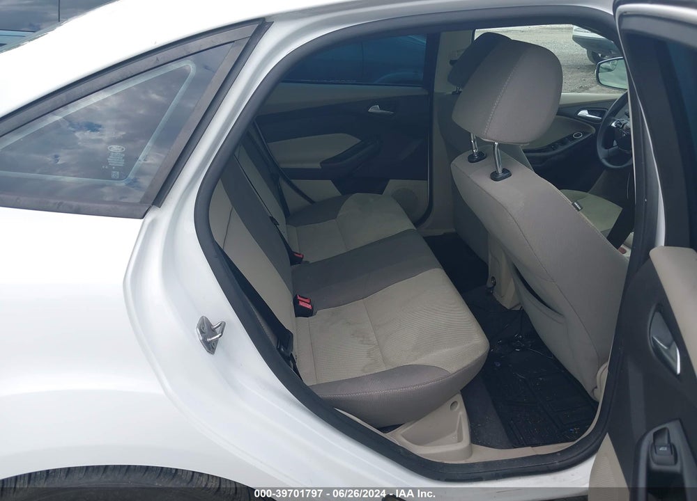 2013 FORD FOCUS SE VIN: 1FADP3F21DL156520