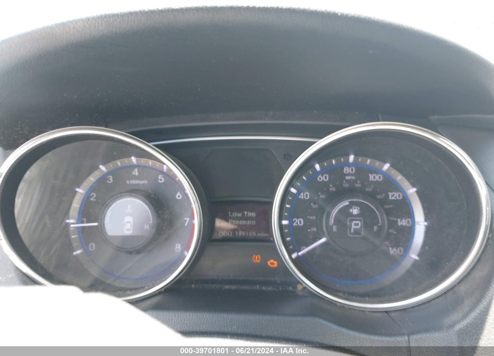 2014 HYUNDAI SONATA VIN: 5NPEB4AC6EH898517