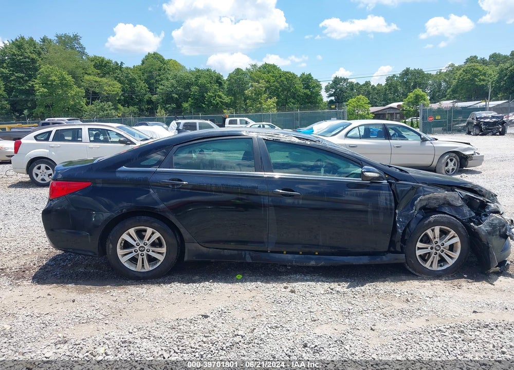 2014 HYUNDAI SONATA VIN: 5NPEB4AC6EH898517