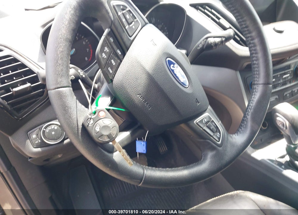 2018 FORD ESCAPE SEL VIN: 1FMCU0HD2JUB60458