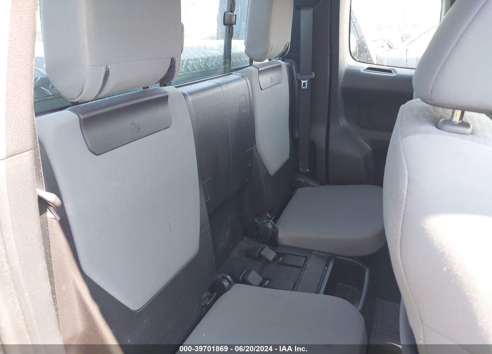 2017 TOYOTA TACOMA SR VIN: 5TFRX5GN1HX074161