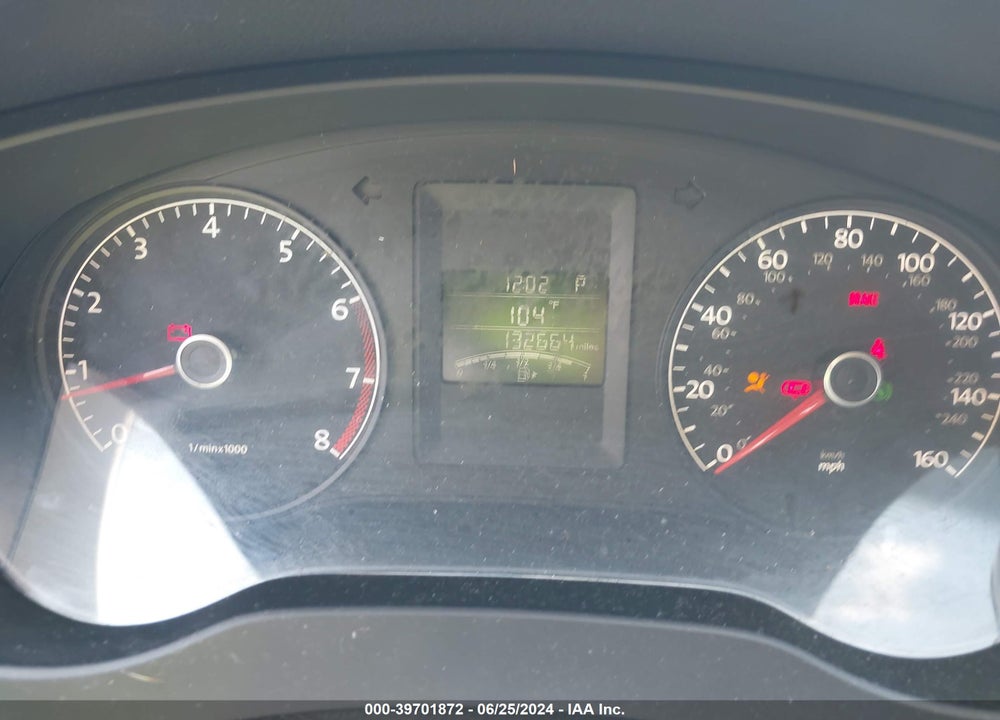 2011 VOLKSWAGEN JETTA 2.5L SE VIN: 3VWDZ7AJ5BM026873