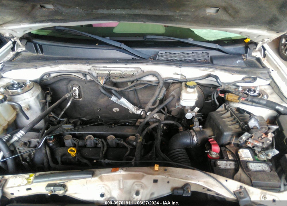 2011 FORD ESCAPE XLS VIN: 1FMCU0C70BKC43109