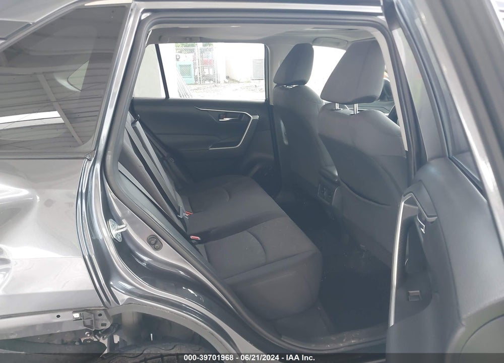 2019 TOYOTA RAV4 XLE VIN: JTMW1RFV3KD038624