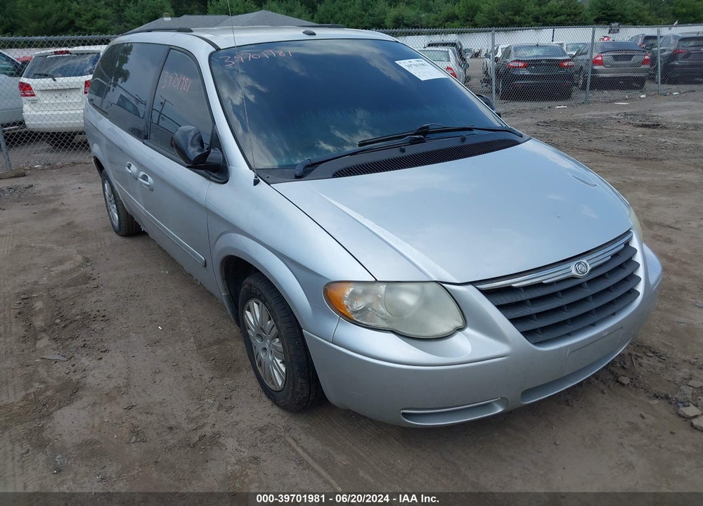 2006 CHRYSLER TOWN & COUNTRY VIN: 2A4GP44R76R905225