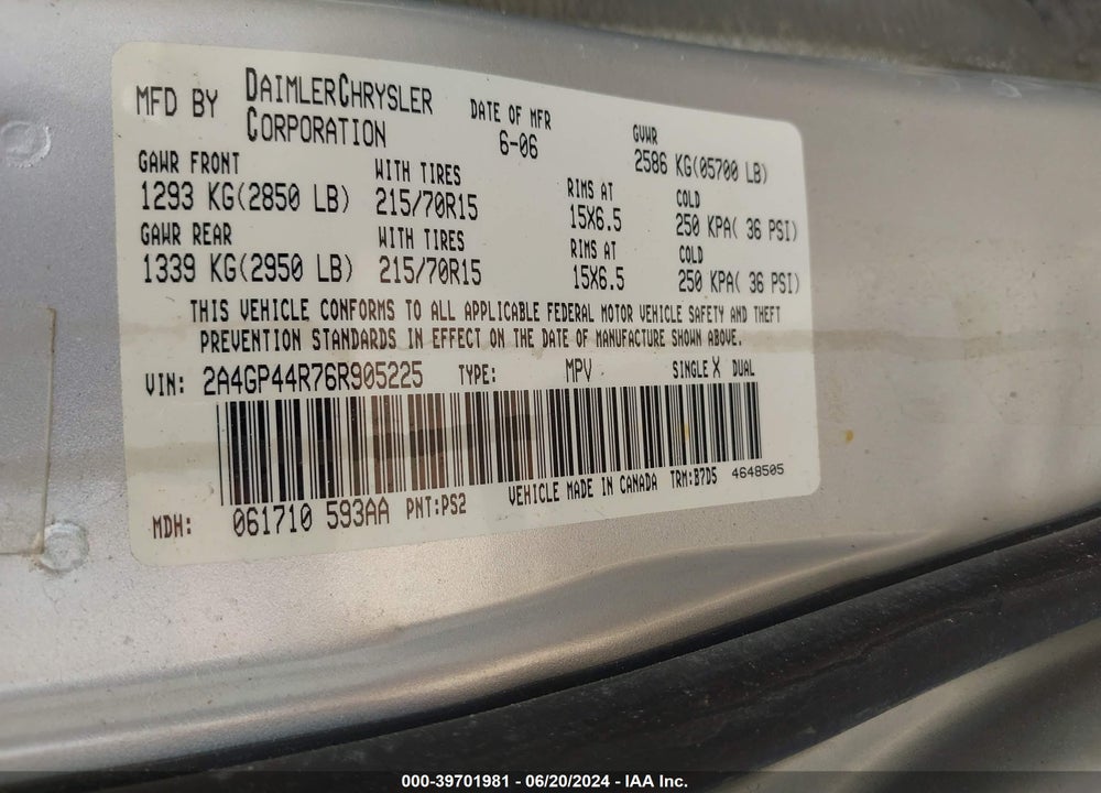 2006 CHRYSLER TOWN & COUNTRY VIN: 2A4GP44R76R905225