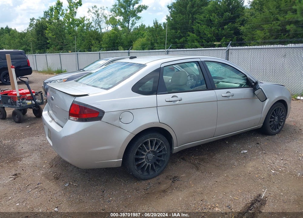 2010 FORD FOCUS SES VIN: 1FAHP3GN9AW129179