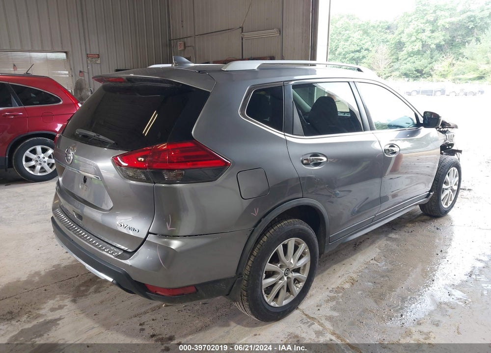 2017 NISSAN ROGUE SV VIN: KNMAT2MVXHP542254