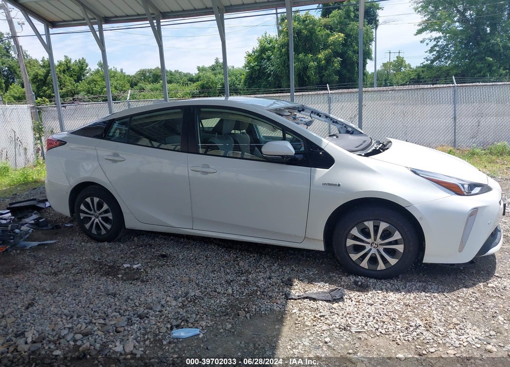 2020 TOYOTA PRIUS LE AWD-E VIN: JTDL9RFUXL3017151