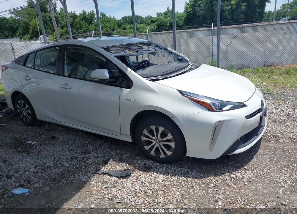 2020 TOYOTA PRIUS LE AWD-E VIN: JTDL9RFUXL3017151