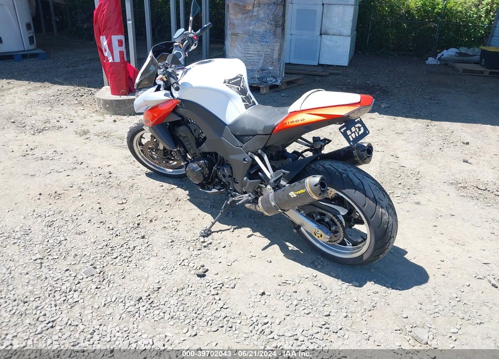 2010 KAWASAKI ZR1000 D VIN: JKAZRCD14AA000624