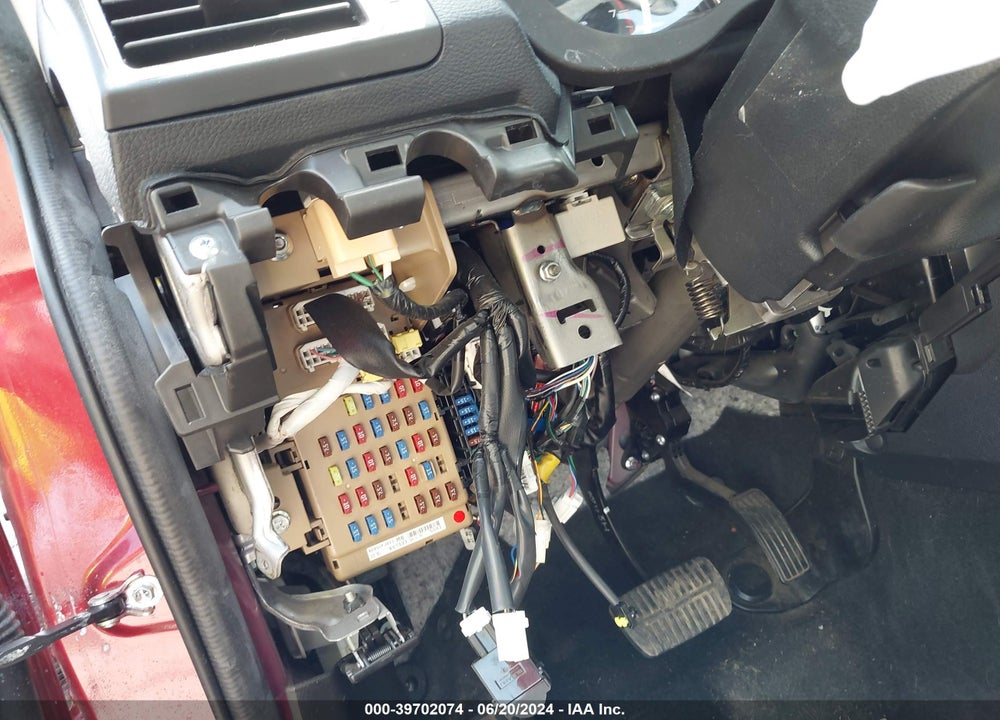 2018 SUBARU FORESTER 2.5I VIN: JF2SJAAC5JH612347
