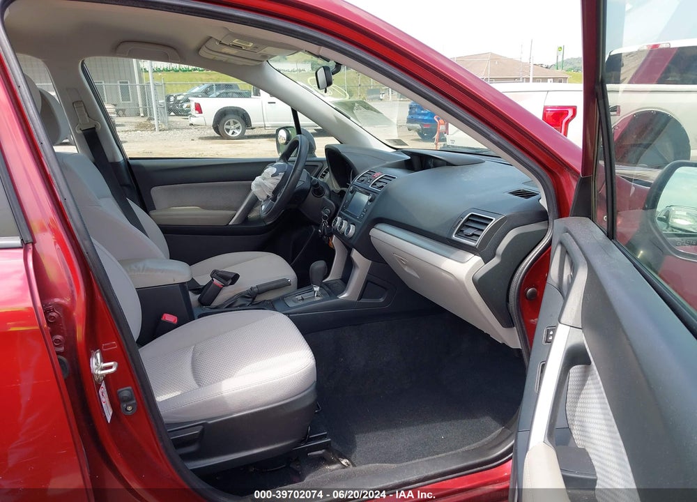 2018 SUBARU FORESTER 2.5I VIN: JF2SJAAC5JH612347