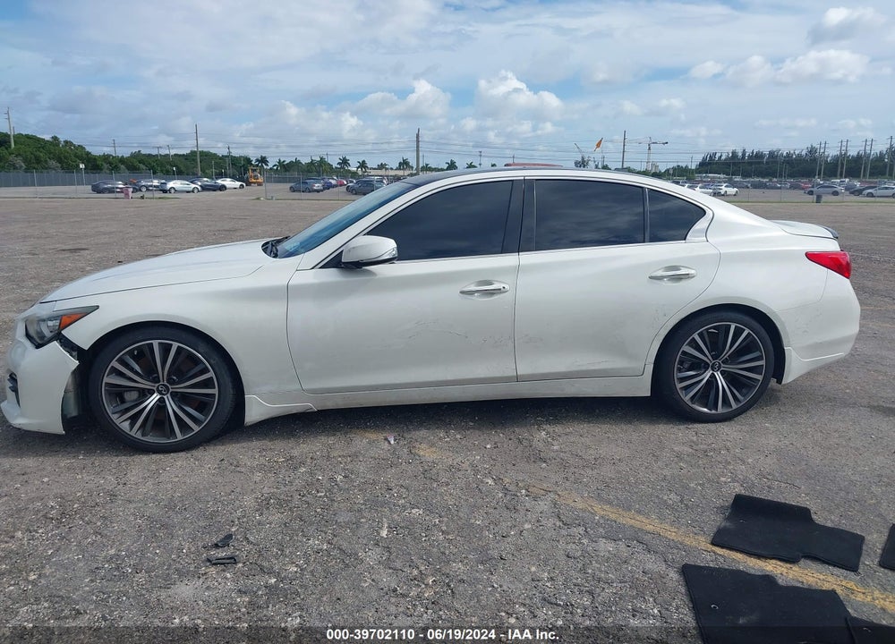 2016 INFINITI Q50 3.0T RED SPORT 400 VIN: JN1FV7APXGM421309