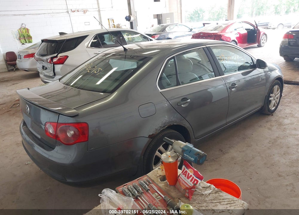 2007 VOLKSWAGEN JETTA WOLFSBURG EDITION VIN: 3VWEF71K37M089581