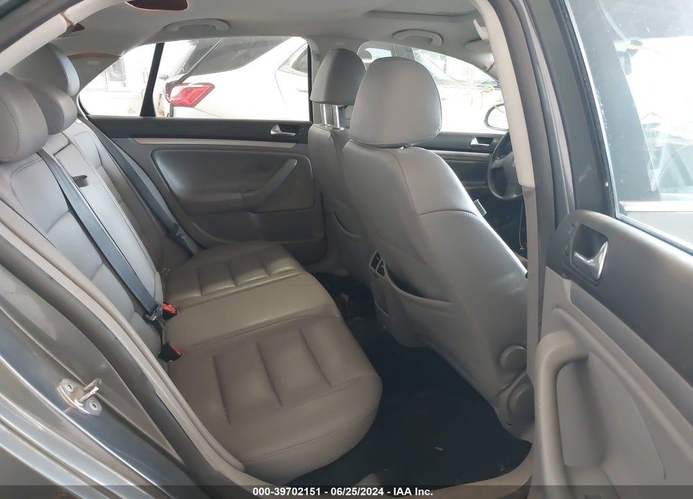 2007 VOLKSWAGEN JETTA WOLFSBURG EDITION VIN: 3VWEF71K37M089581
