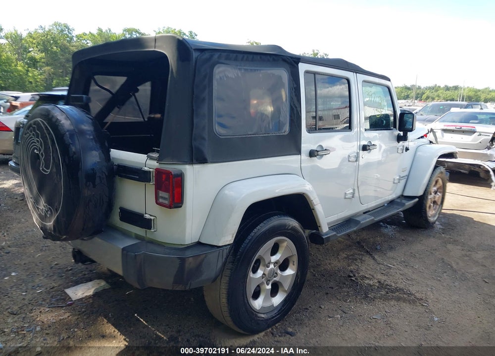 2013 JEEP WRANGLER UNLIMITED SAHARA VIN: 1C4HJWEG9DL510912