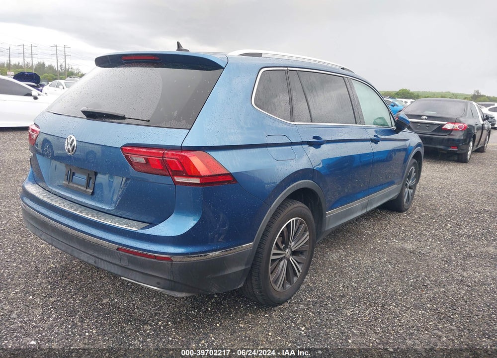 2019 VOLKSWAGEN TIGUAN 2.0T SE/2.0T SEL/2.0T SEL R-LINE/2.0T SEL R-LINE BLACK VIN: 3VV3B7AX1KM132827