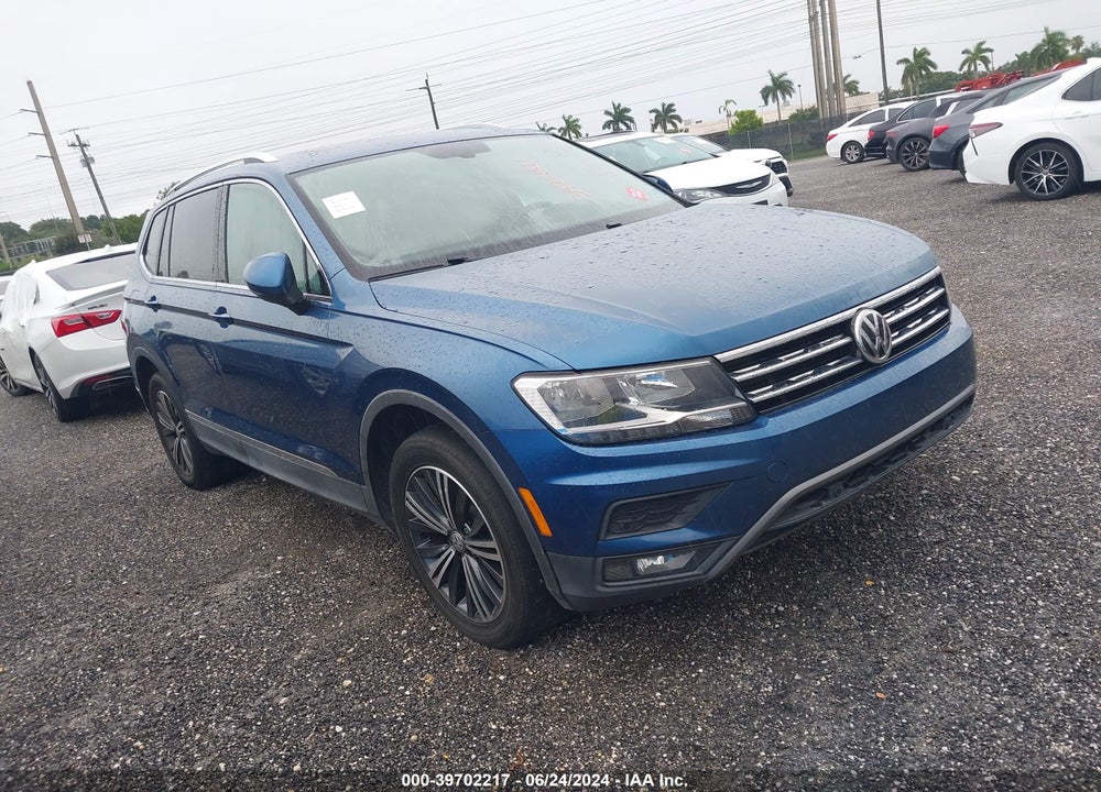 2019 VOLKSWAGEN TIGUAN 2.0T SE/2.0T SEL/2.0T SEL R-LINE/2.0T SEL R-LINE BLACK VIN: 3VV3B7AX1KM132827