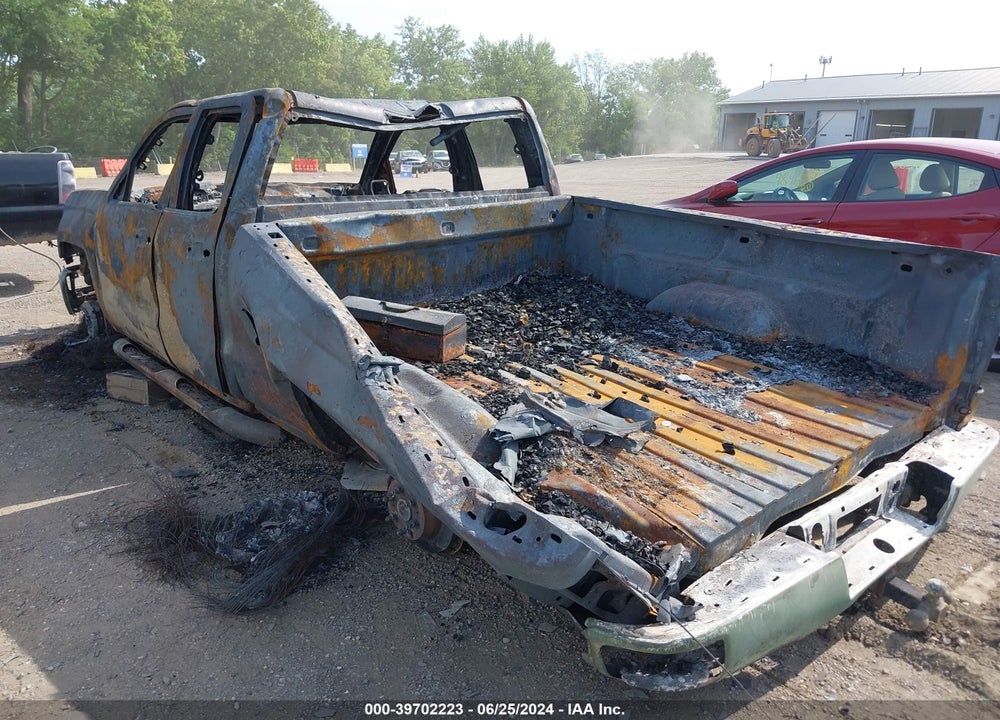 2015 CHEVROLET SILVERADO 1500 1LT VIN: 1GCVKREC7FZ199687