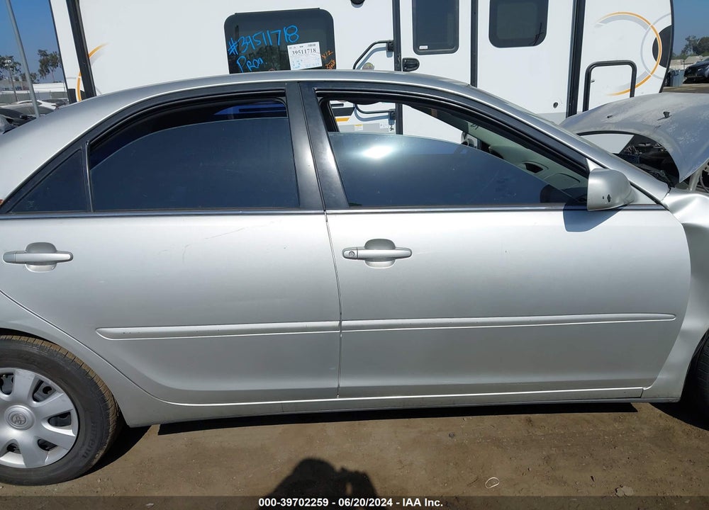 2004 TOYOTA CAMRY LE VIN: 4T1BE32KX4U874294