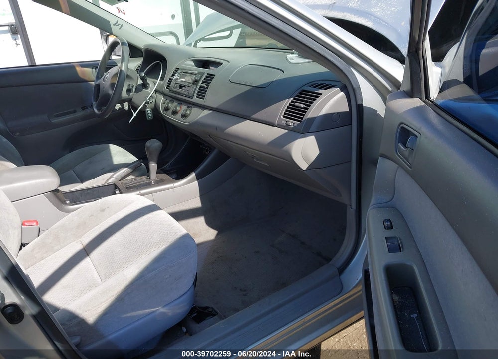 2004 TOYOTA CAMRY LE VIN: 4T1BE32KX4U874294
