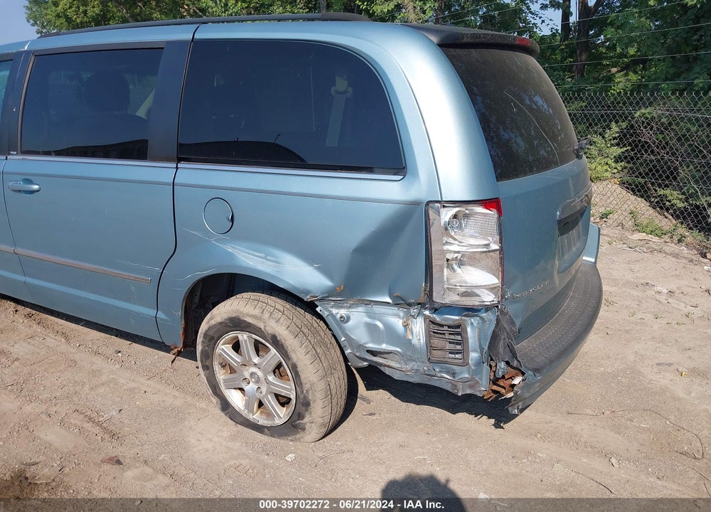 2010 CHRYSLER TOWN & COUNTRY TOURING VIN: 2A4RR5D19AR284677