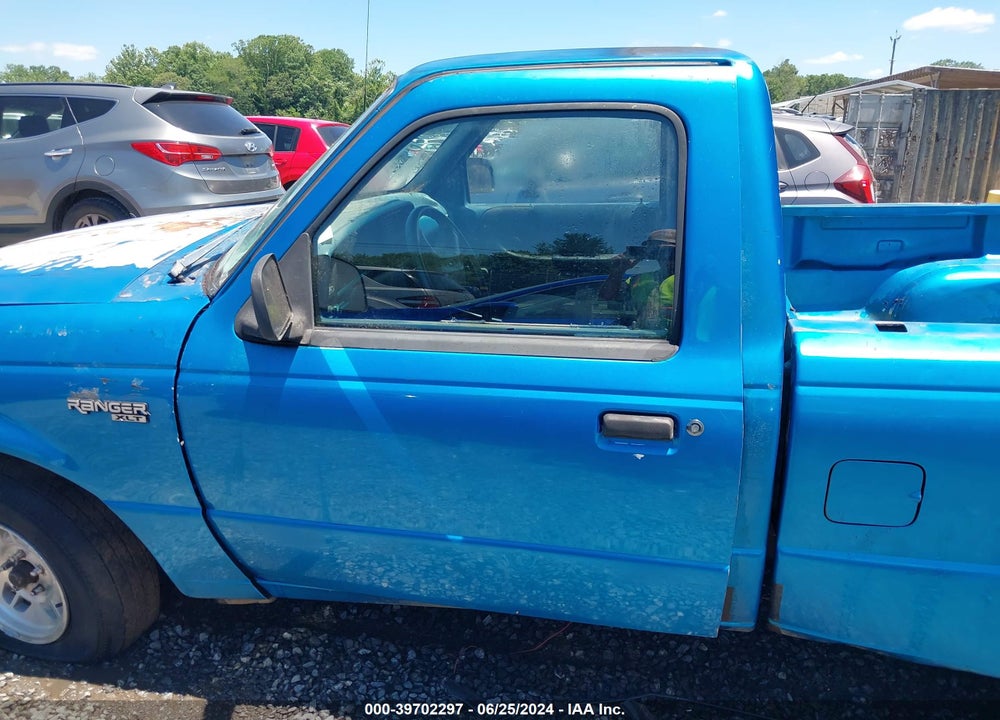 1994 FORD RANGER VIN: 1FTCR10A7RTA27015