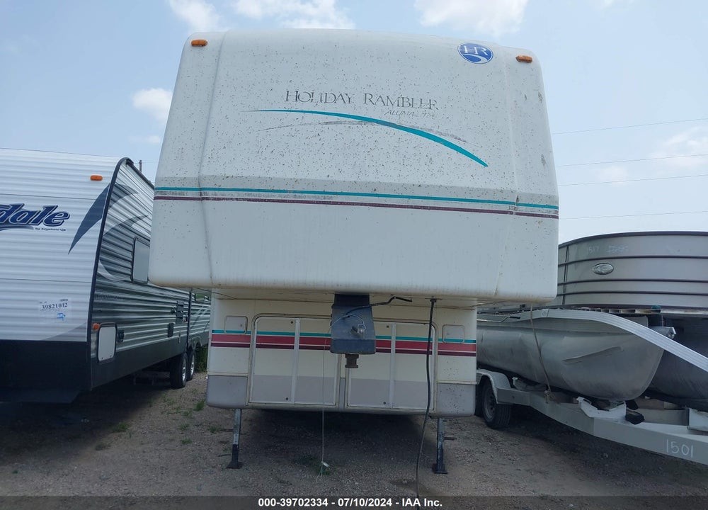 1996 HOLIDAY RAMBLER 5TH WHEEL TRAVEL TRAILER VIN: 1KB381G24TW018916