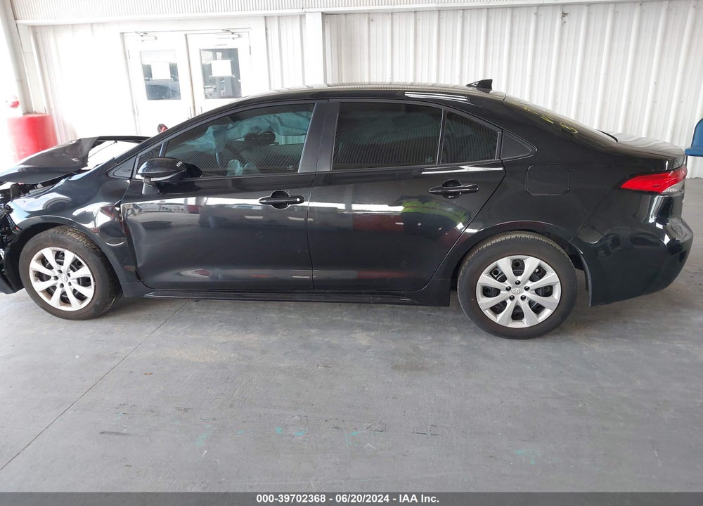2022 TOYOTA COROLLA LE VIN: 5YFEPMAE8NP378468