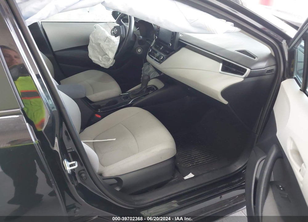 2022 TOYOTA COROLLA LE VIN: 5YFEPMAE8NP378468