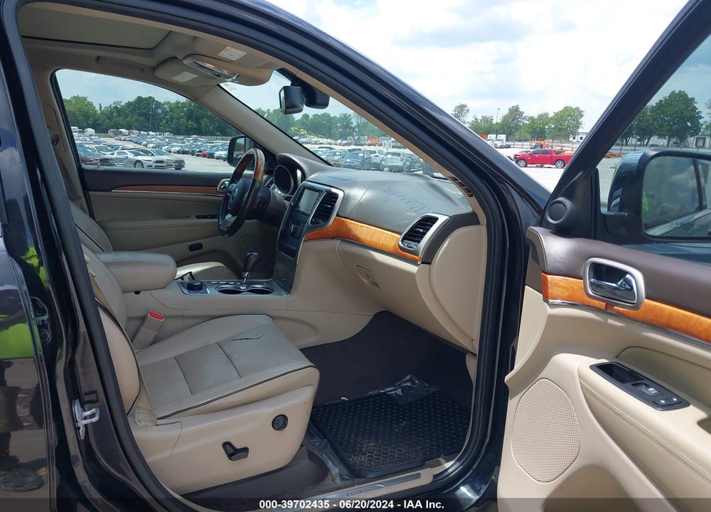 2011 JEEP GRAND CHEROKEE OVERLAND VIN: 1J4RR6GG5BC608529