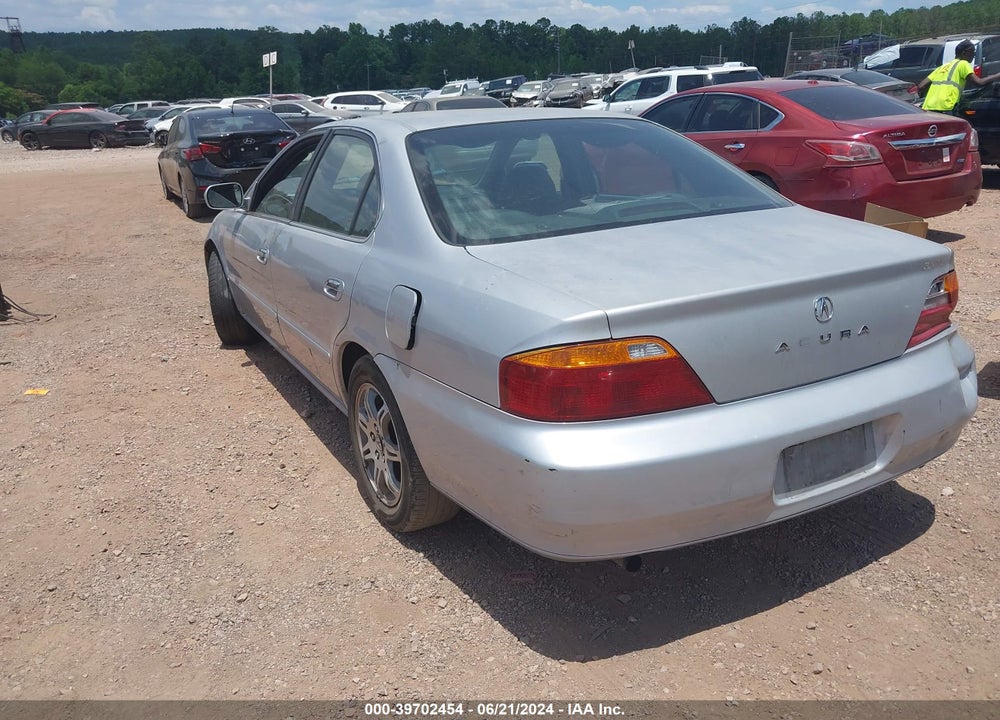 2000 ACURA TL 3.2 VIN: 19UUA5661YA053062