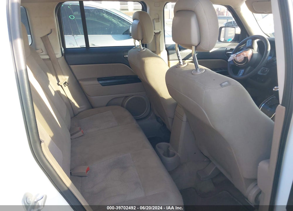 2017 JEEP PATRIOT SPORT FWD VIN: 1C4NJPBB2HD209092