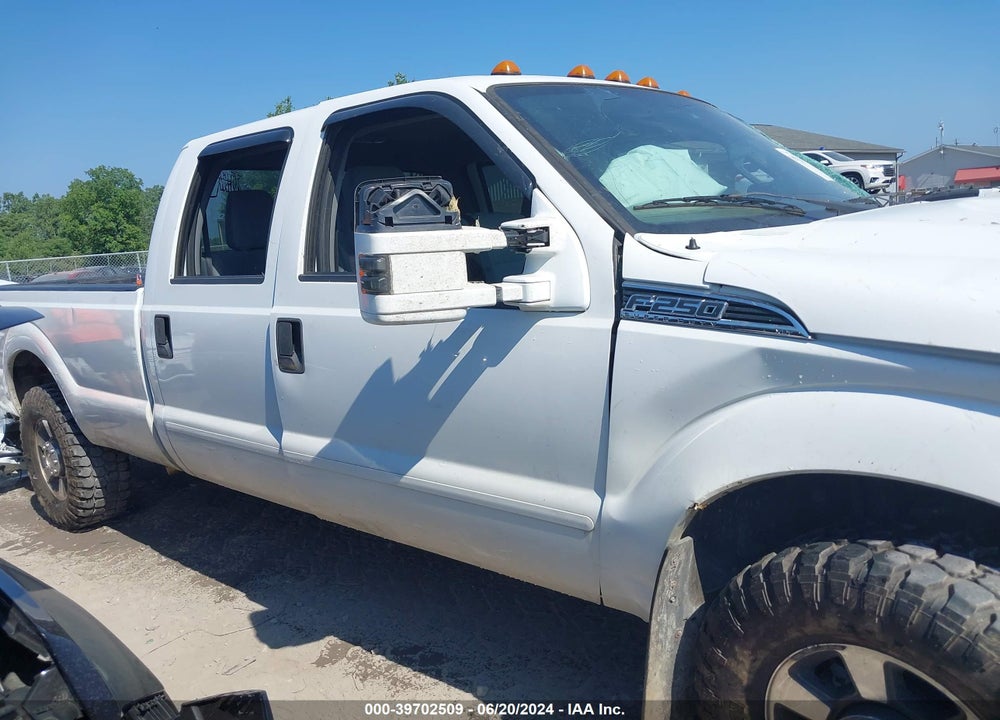 2011 FORD F-250 XLT VIN: 1FT7W2B65BEA68519