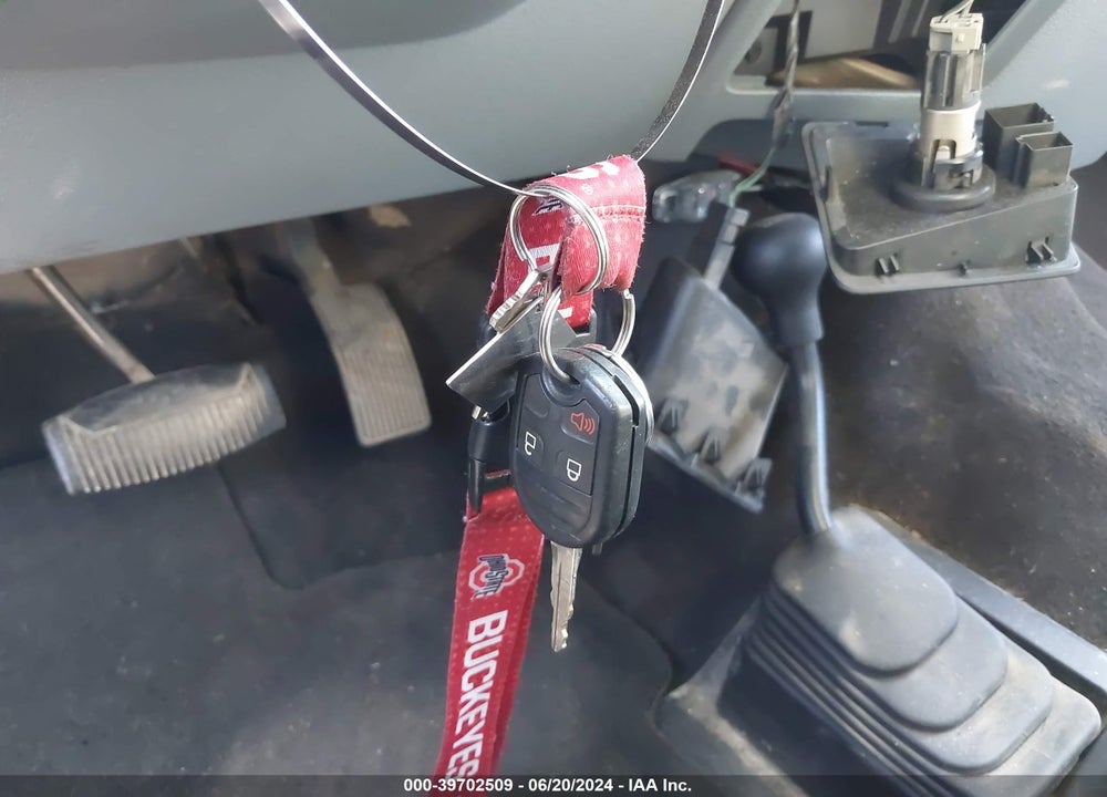 2011 FORD F-250 XLT VIN: 1FT7W2B65BEA68519