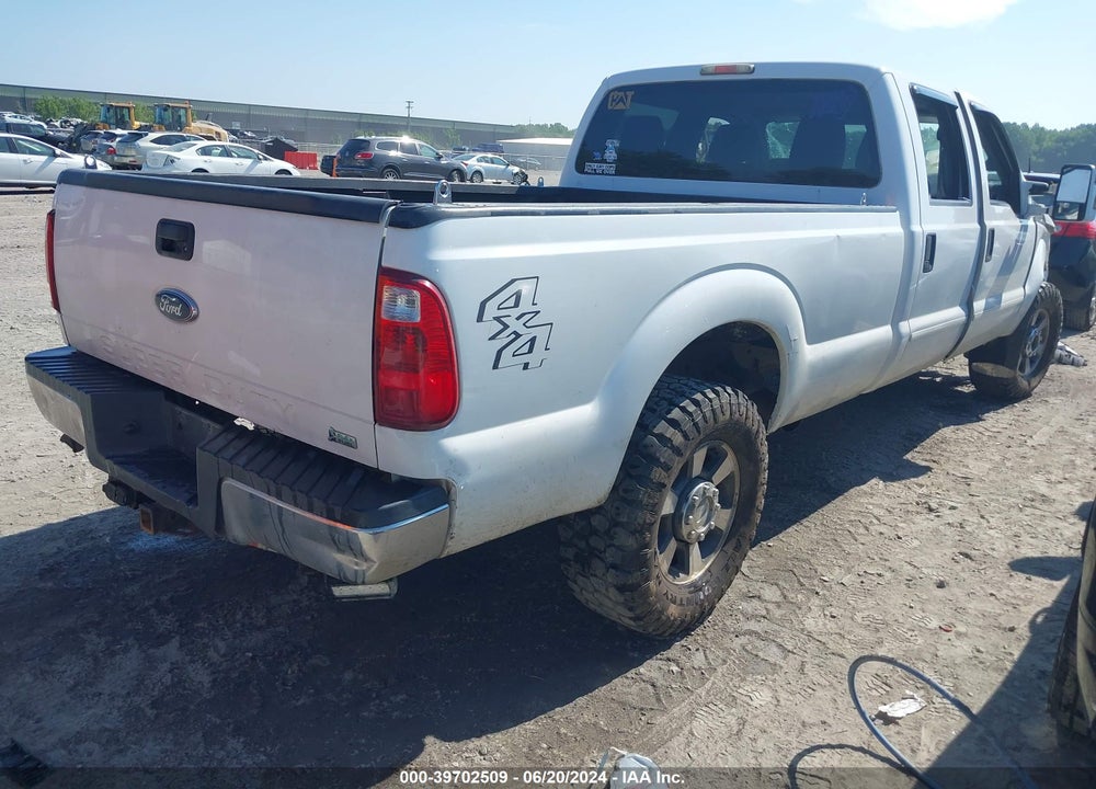 2011 FORD F-250 XLT VIN: 1FT7W2B65BEA68519