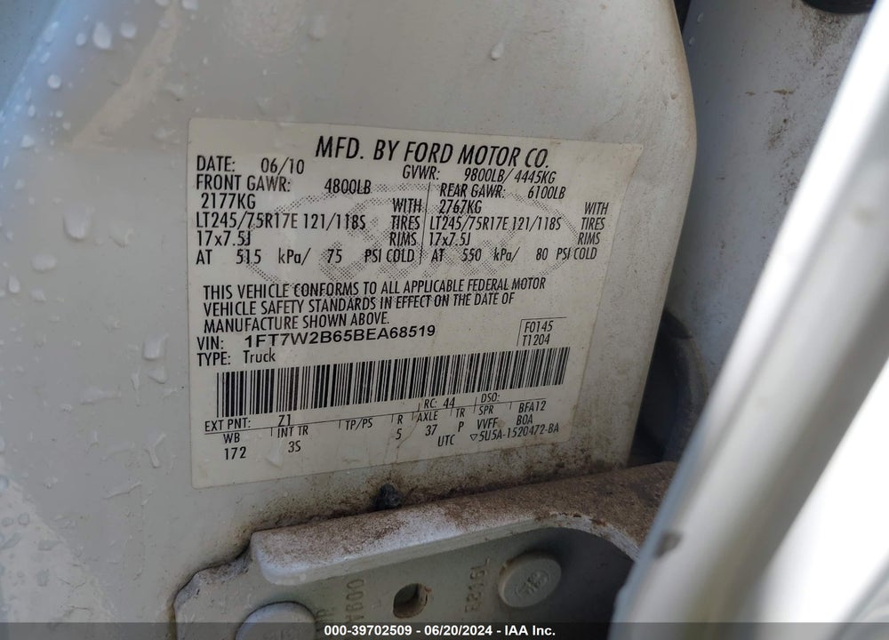 2011 FORD F-250 XLT VIN: 1FT7W2B65BEA68519