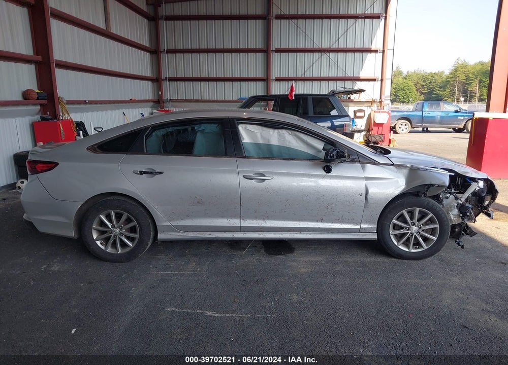 2018 HYUNDAI SONATA SE VIN: 5NPE24AF1JH728263
