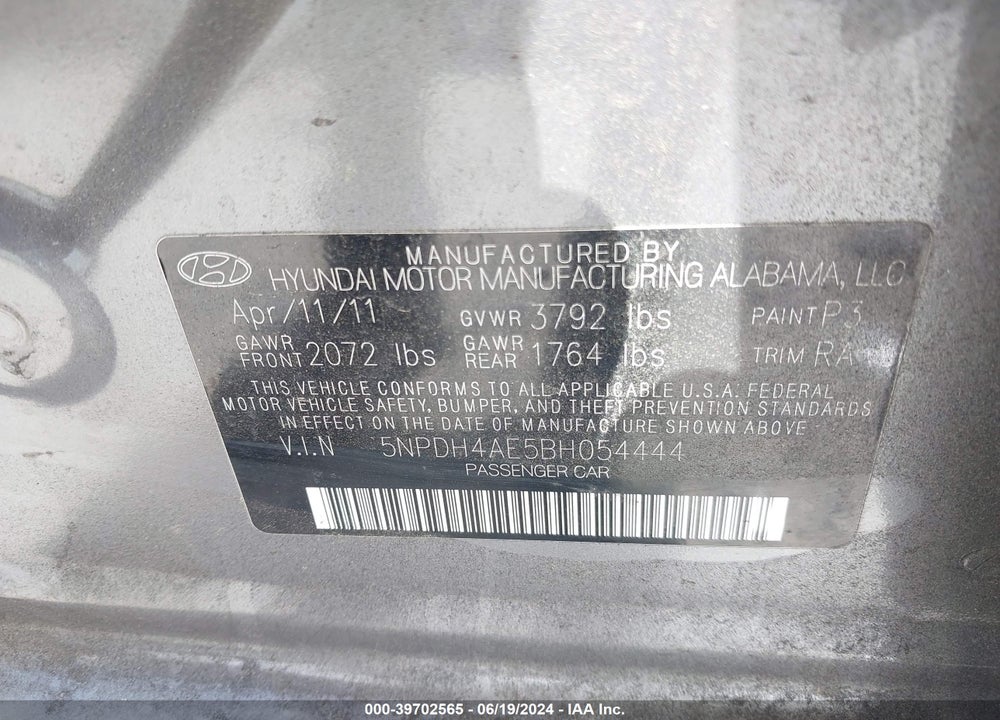 2011 HYUNDAI ELANTRA GLS VIN: 5NPDH4AE5BH054444