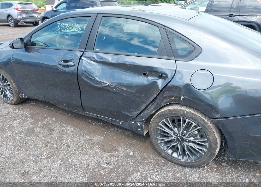 2024 KIA FORTE GT LINE VIN: 3KPF54AD5RE745738