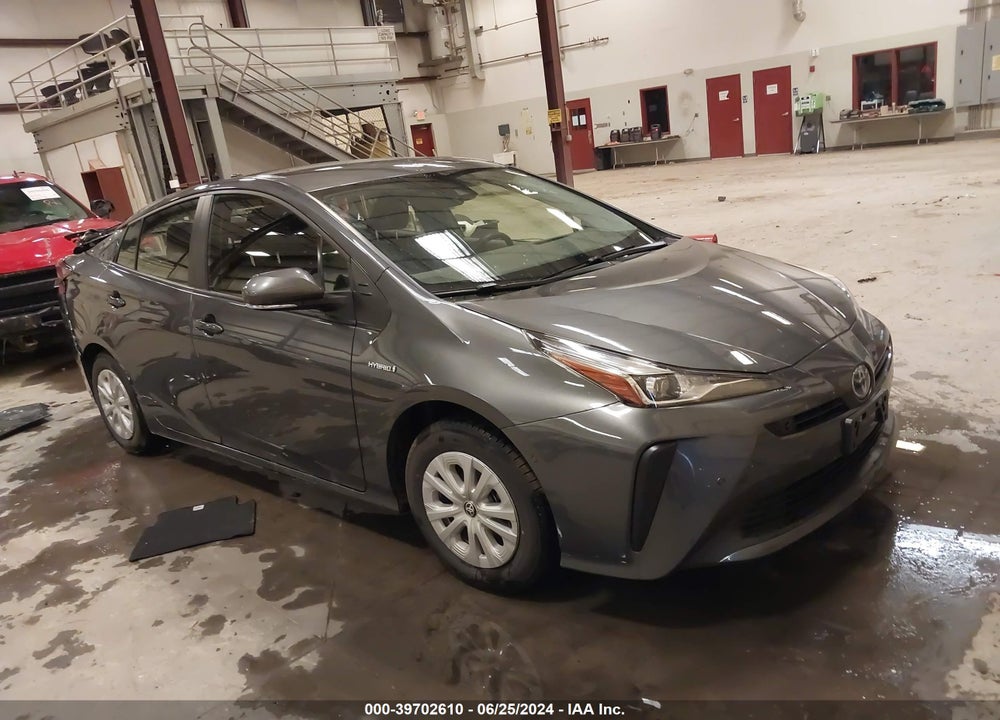 2021 TOYOTA PRIUS LE VIN: JTDKAMFUXM3137989