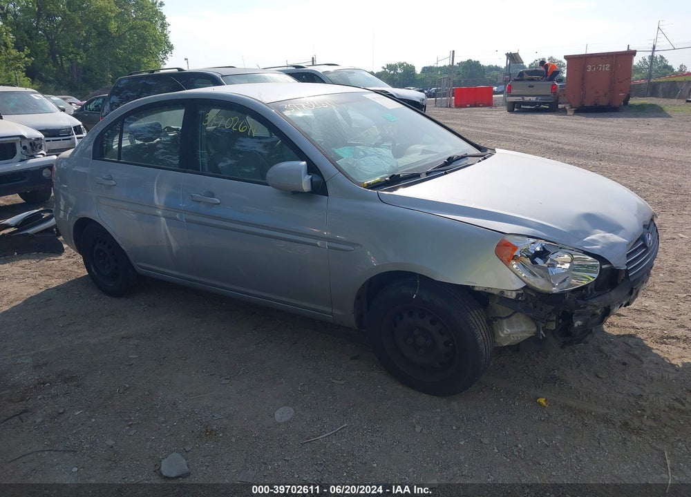 2006 HYUNDAI ACCENT GLS VIN: KMHCN46C16U017653