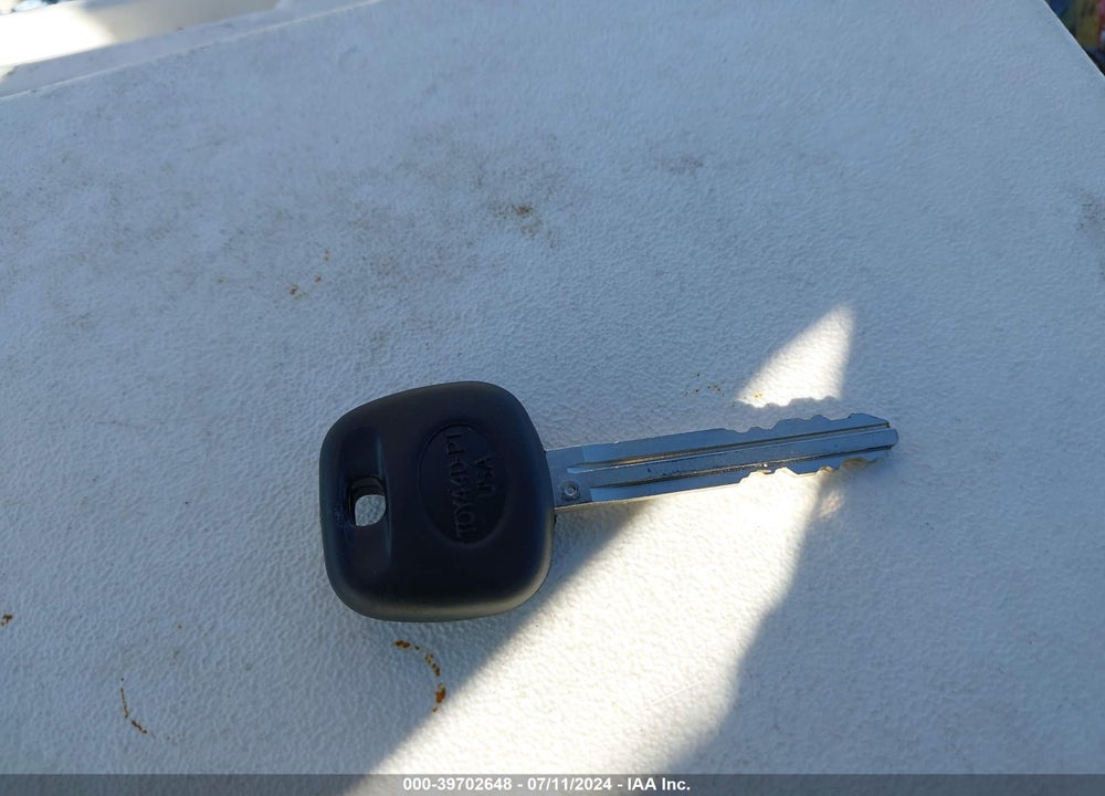 2008 SCION TC VIN: JTKDE167980272595