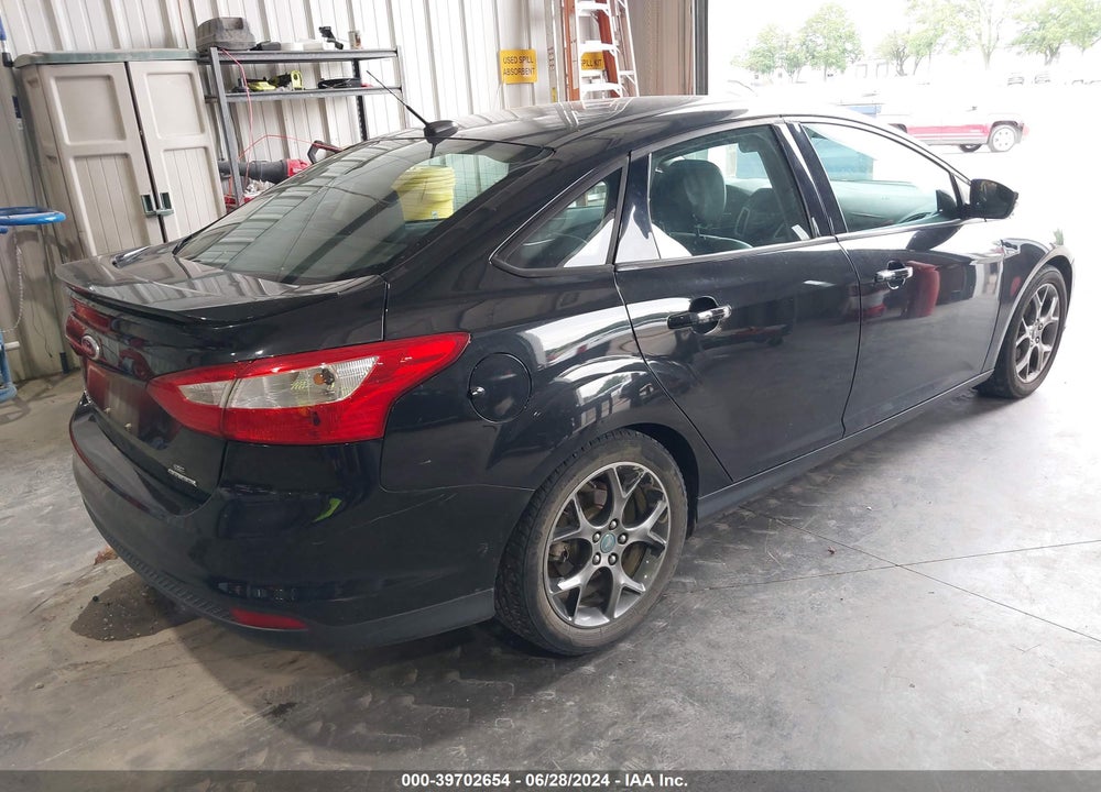 2014 FORD FOCUS SE VIN: 1FADP3F22EL151067
