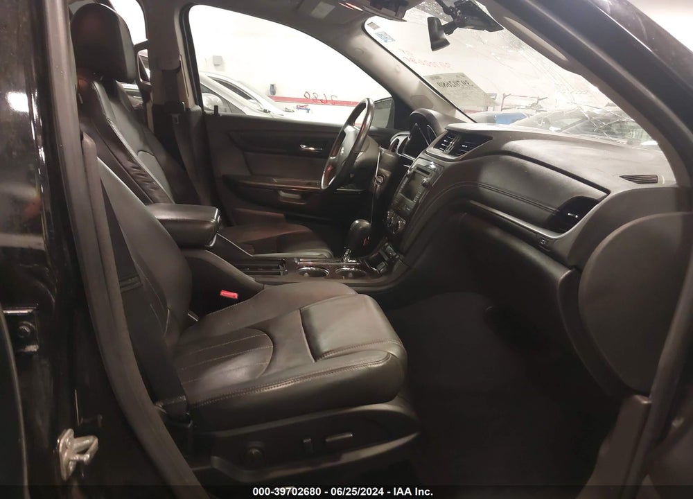 2017 CHEVROLET TRAVERSE PREMIER VIN: 1GNKVJKD9HJ258689