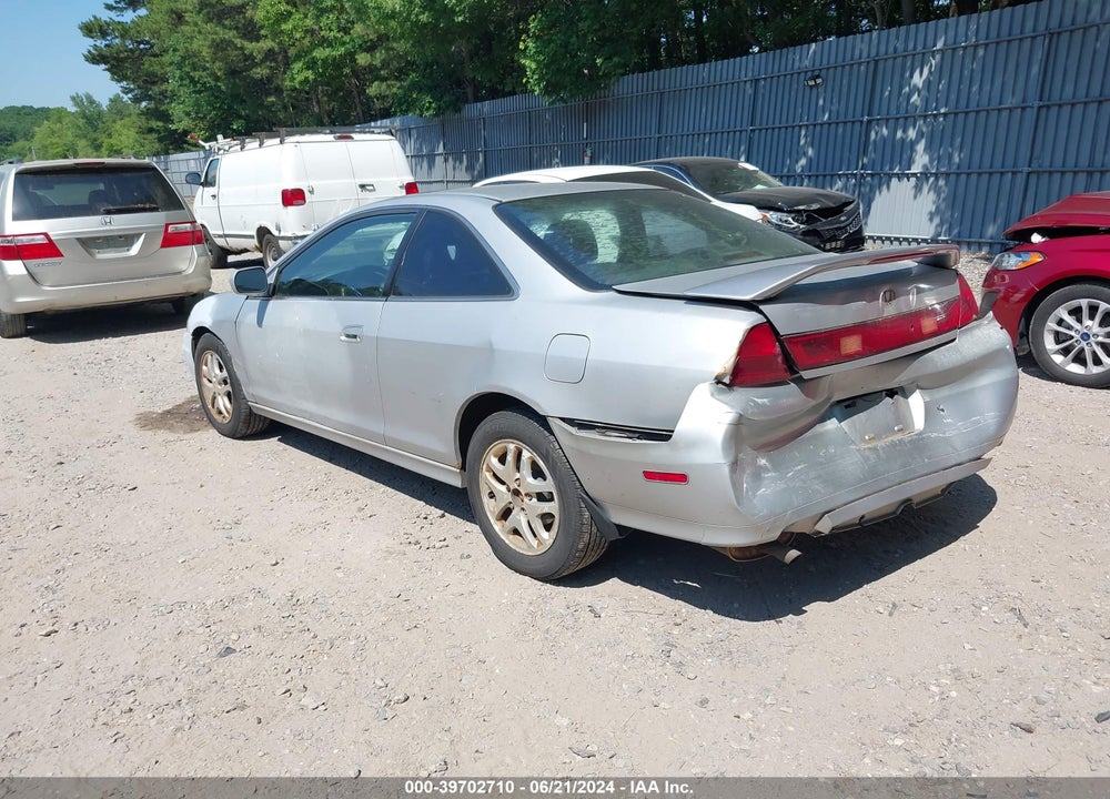2001 HONDA ACCORD 3.0 EX VIN: 1HGCG22511A019179