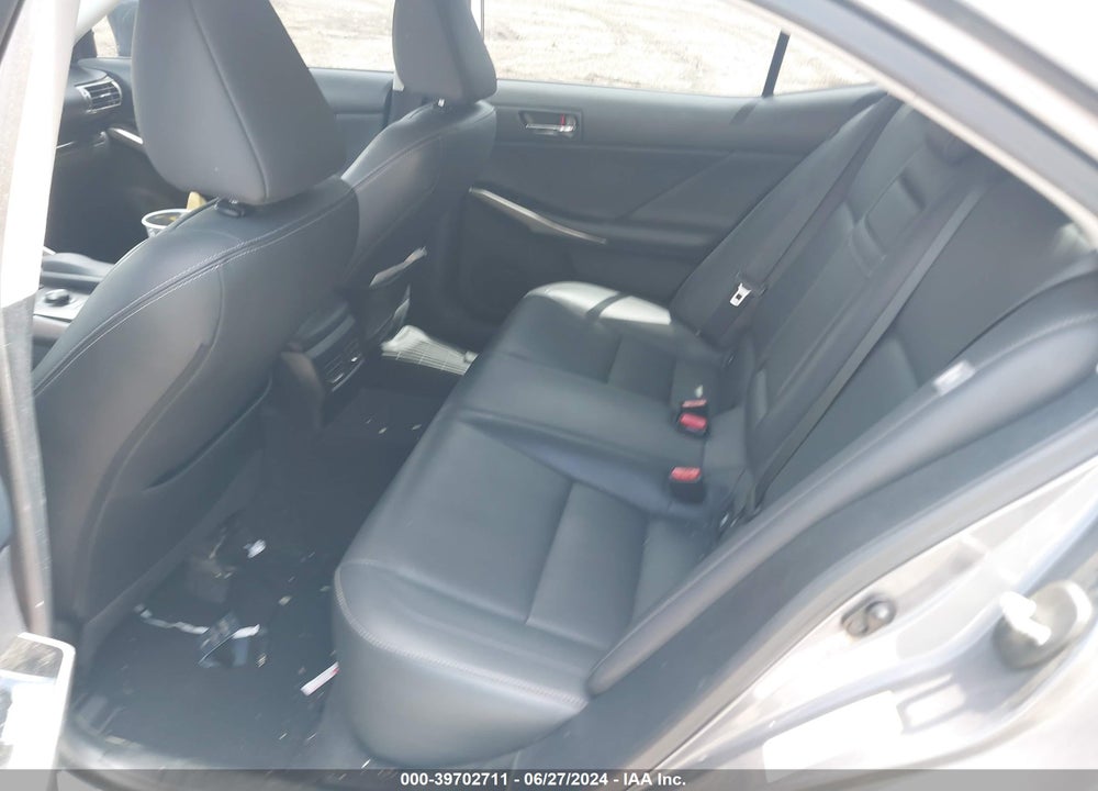 2015 LEXUS IS 250 VIN: JTHCF1D21F5020085