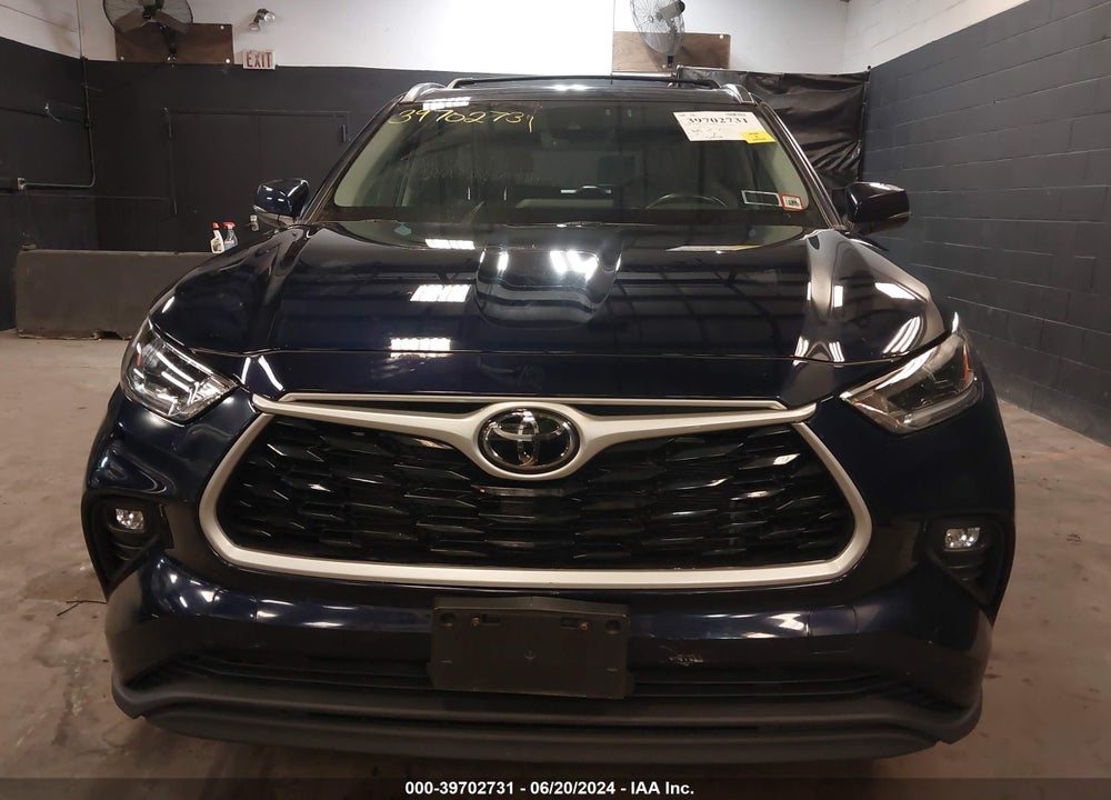 2021 TOYOTA HIGHLANDER XLE VIN: 5TDGZRBH0MS154710